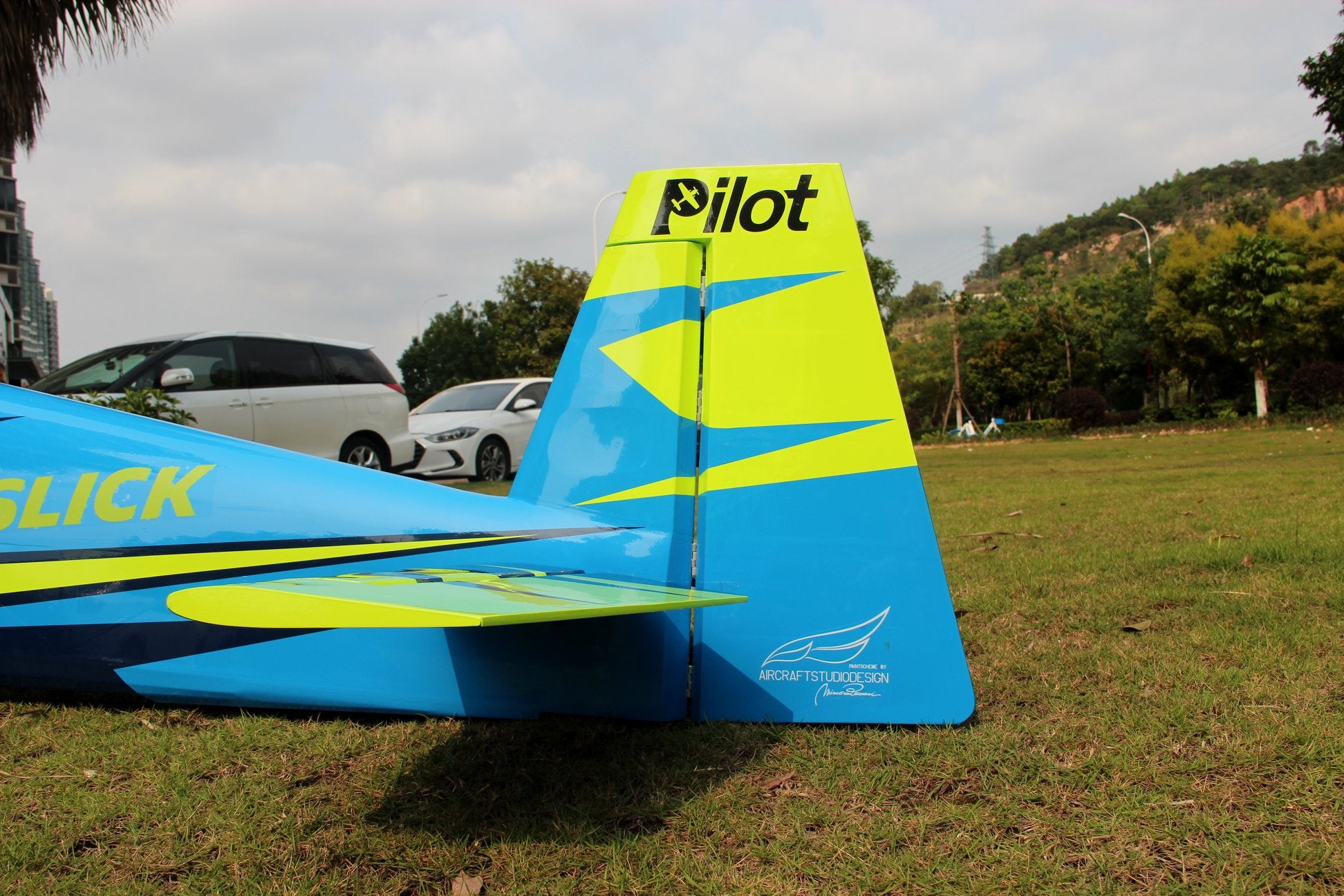 Pilot rc Slick 360 103" 2.6M 02 green/blue