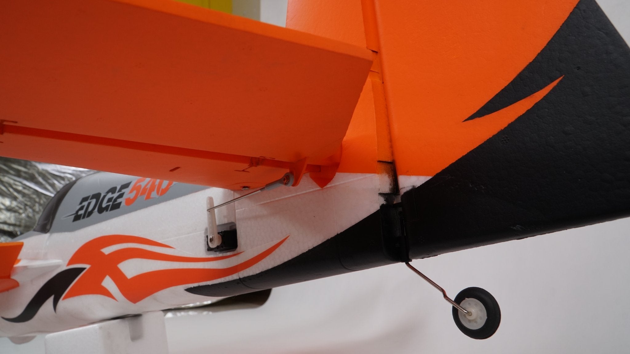 Arrows Hobby Edge 540 1300mm PNP with vector stabilization