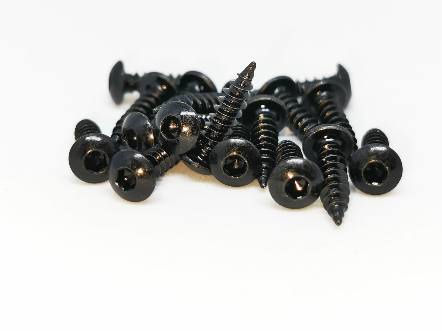 Servo-Inbusschrauben 12x3mm schwarz 10 Stück