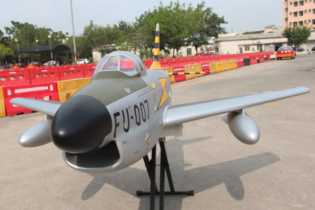Pilot rc 2.2m F-86D Sabre with tail pipe, UAT, Kevlar fuel tank