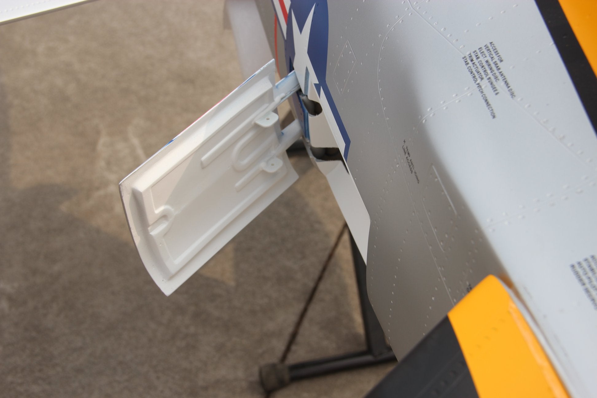 Pilot rc 2.2m F-86D Sabre with tail pipe, UAT, Kevlar fuel tank