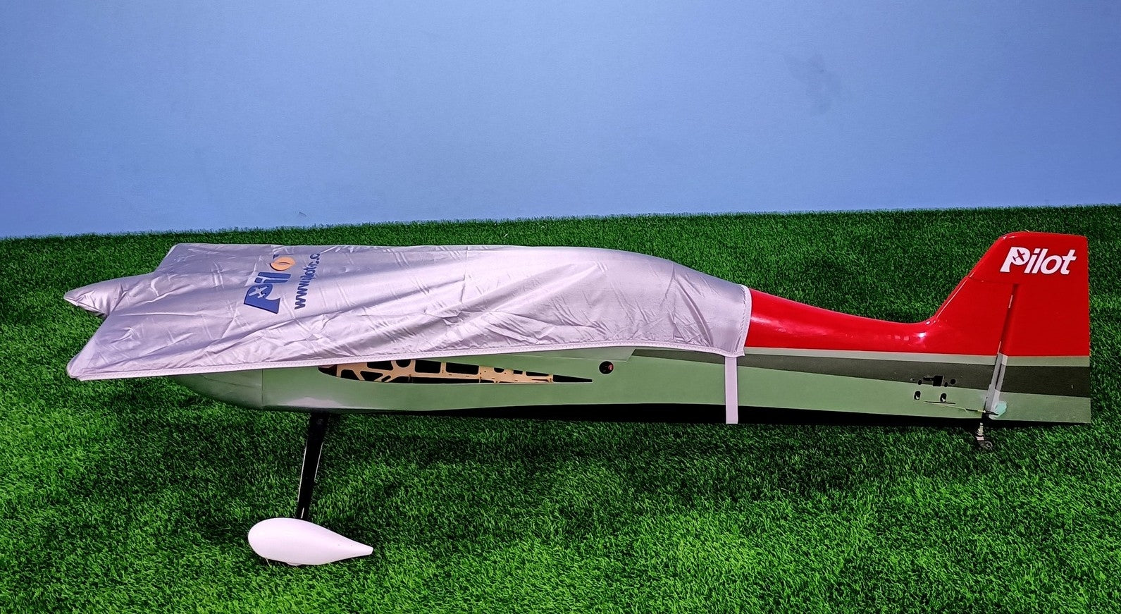 Pilot rc Canopy cover 35cc aerobatic planes