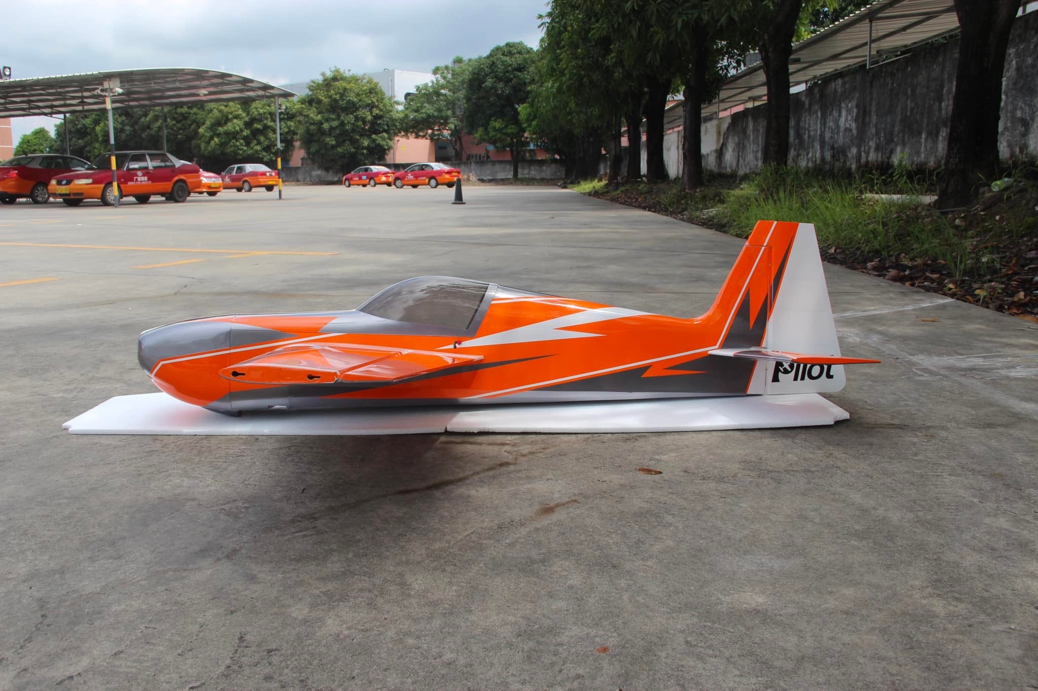 Pilot rc Laser 08 orange/silver 67" 1.70m