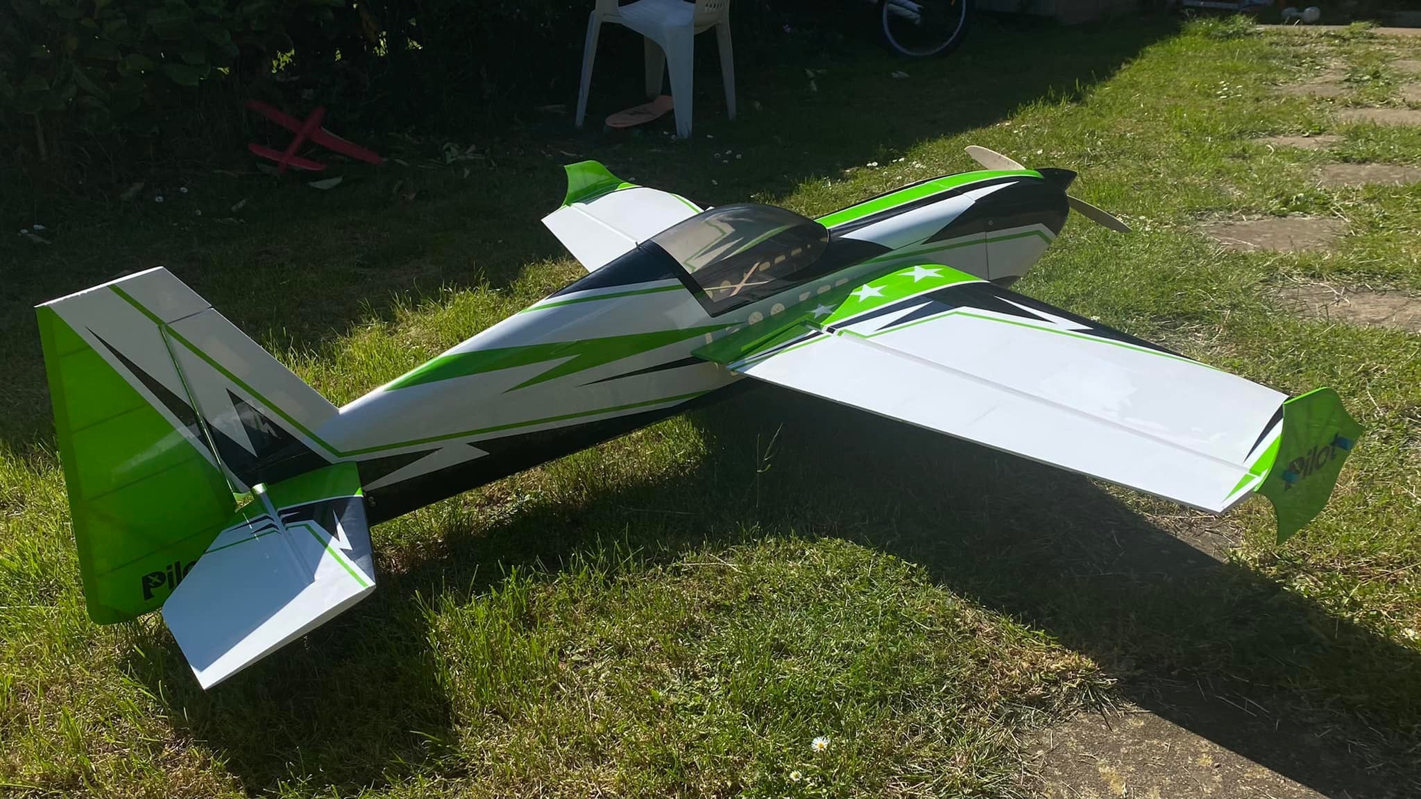 Pilot rc Laser 07 green/white 73" 1.85m
