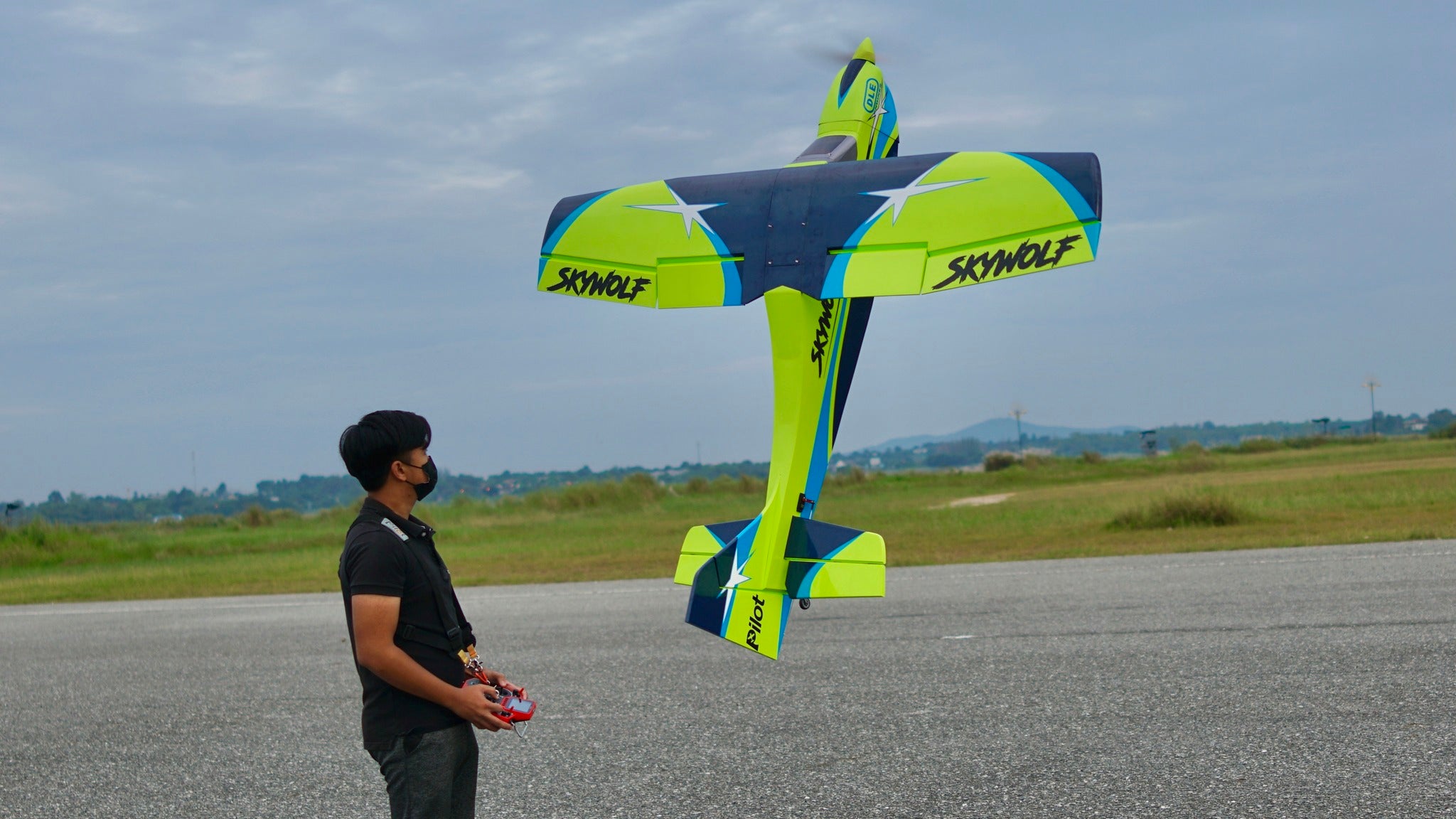 » Pilot rc Skywolf V2 04 green/blue 73" 1.85m