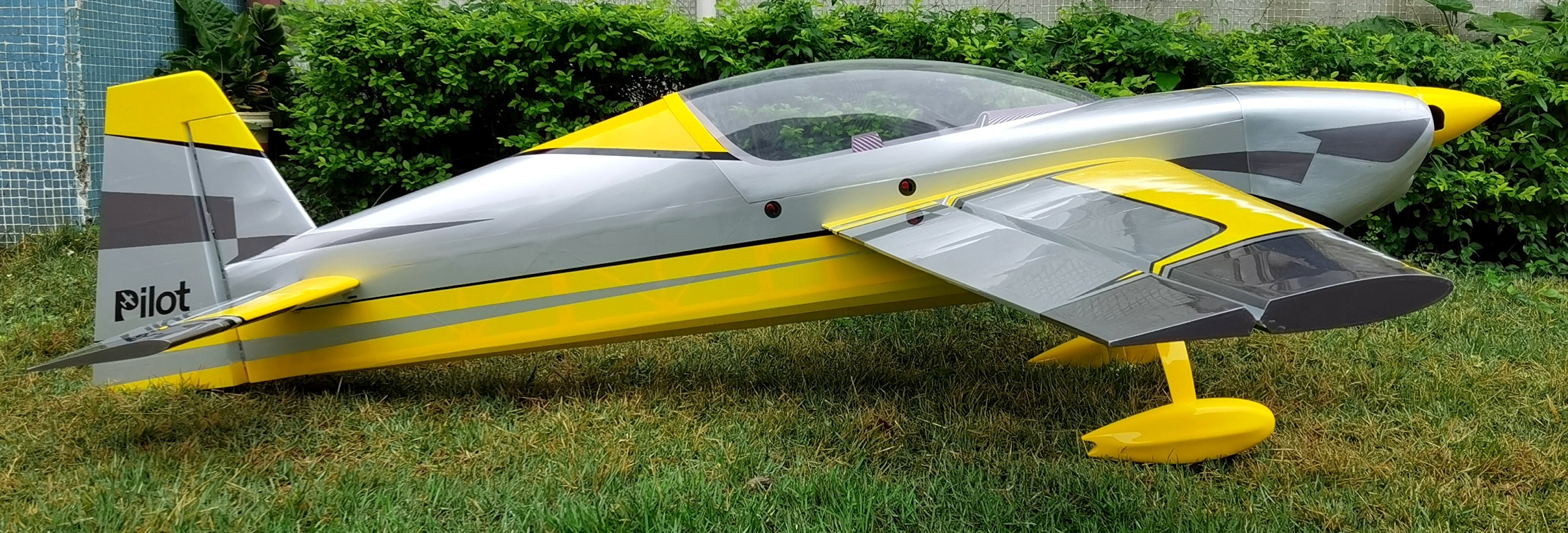 » Pilot rc Extra NG 06 yellow/silver 78" 1.97m