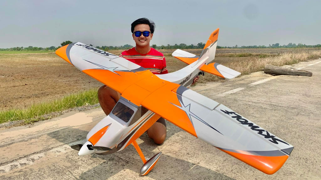 Pilot rc Skywolf V2 05 orange/white 67" 1.70m