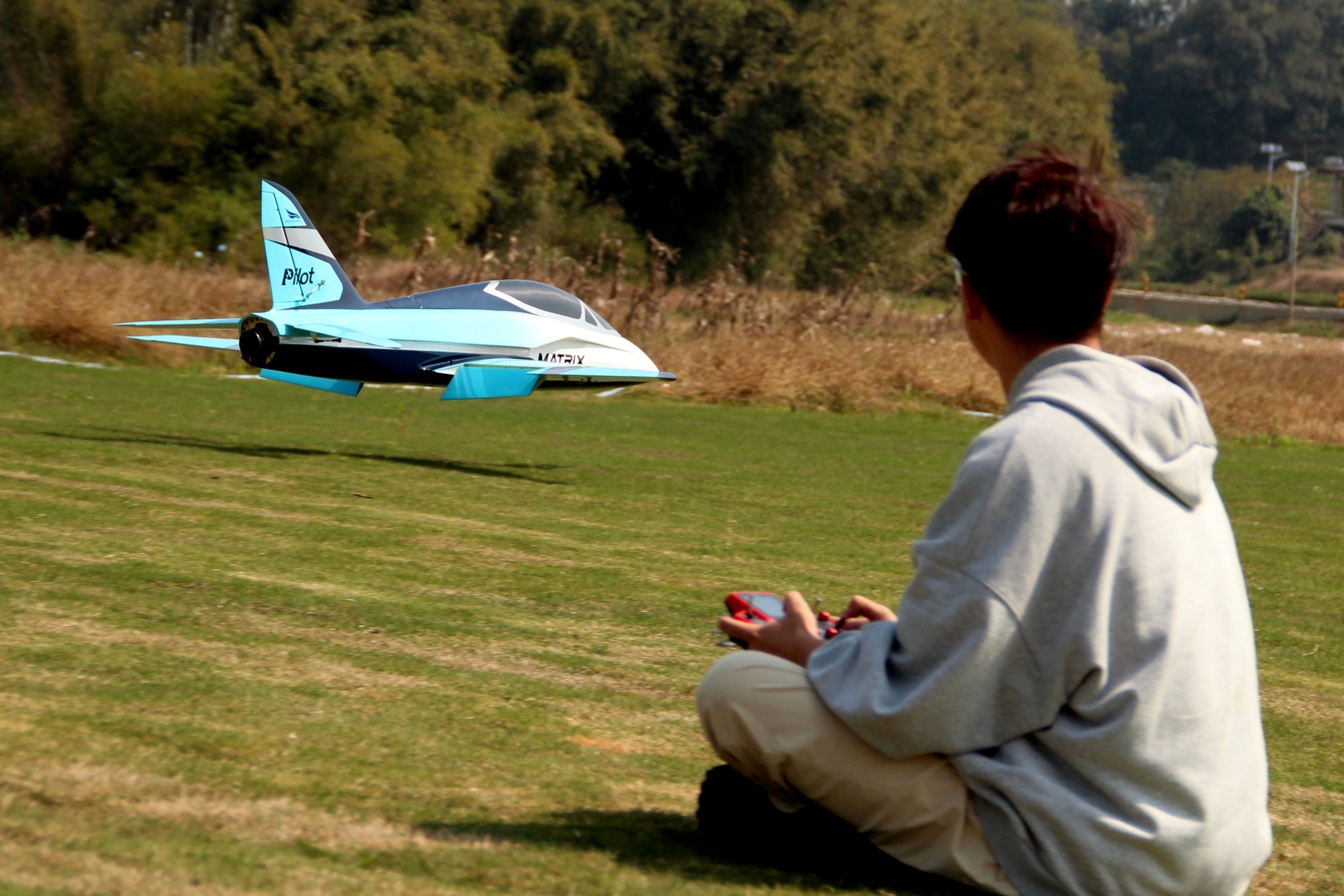 Pilot rc 2.2m Matrix incl retracts 01 white/blue