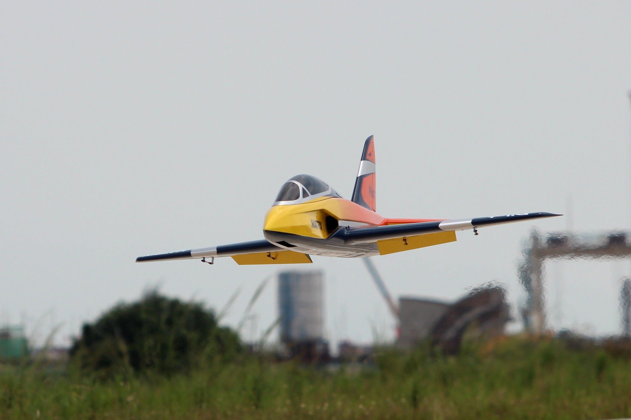 Pilot rc 2.8m Matrix incl retracts 02 orange/yellow/blue