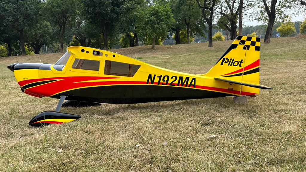 Pilot rc Decathlon 2.7 010 Yellow/red/black