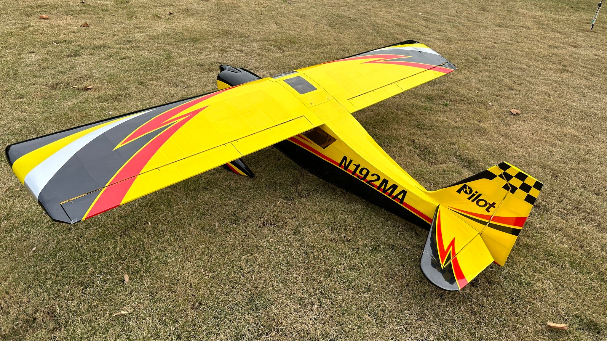 Pilot rc Decathlon 2.7 010 Yellow/red/black