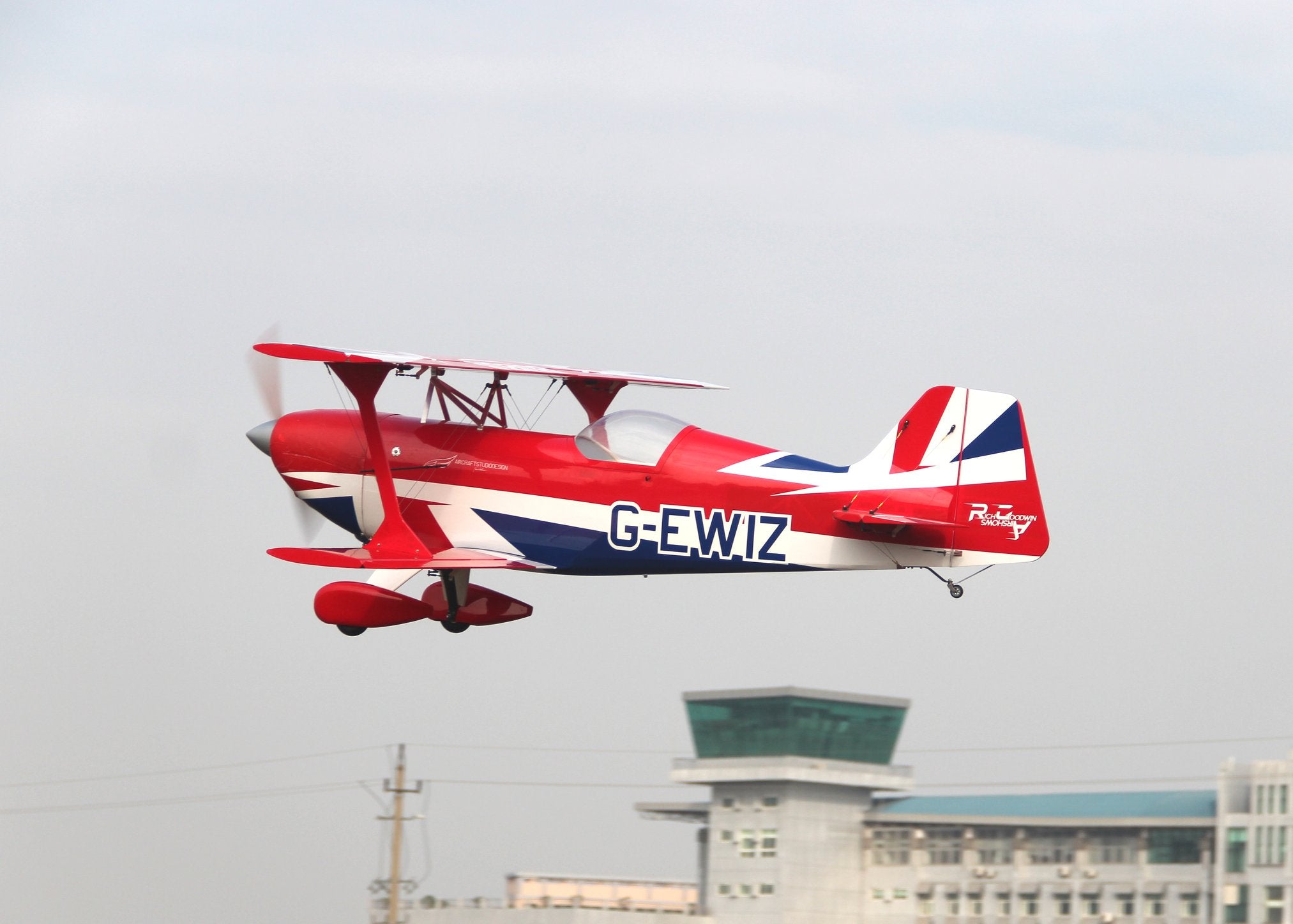 » Pilot rc Pitts Challenger 04 73" 1.85m 60-70CC