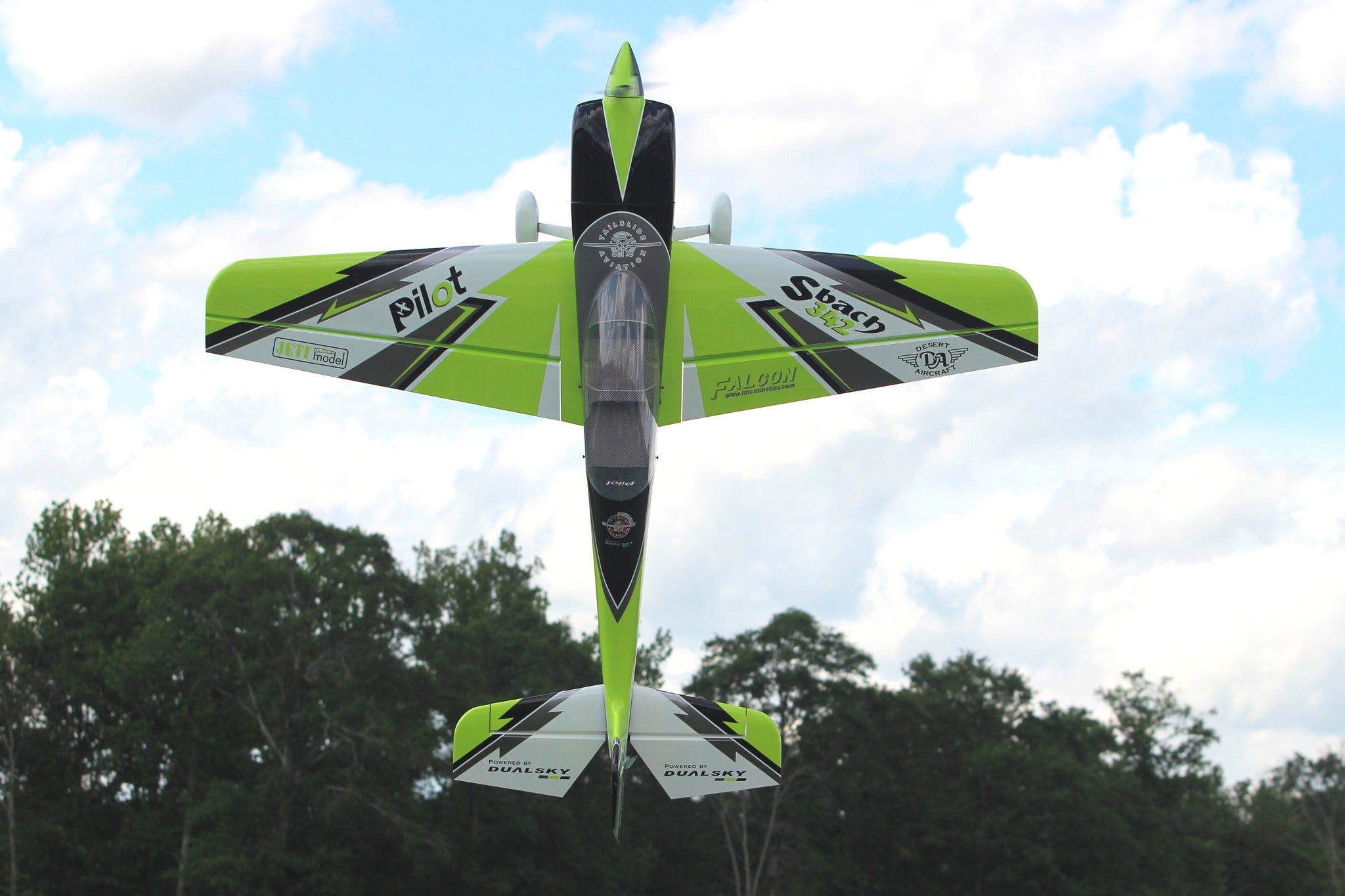 Pilot rc Sbach V2 75" 1.90m 10 green/black/white Ryu Scheme