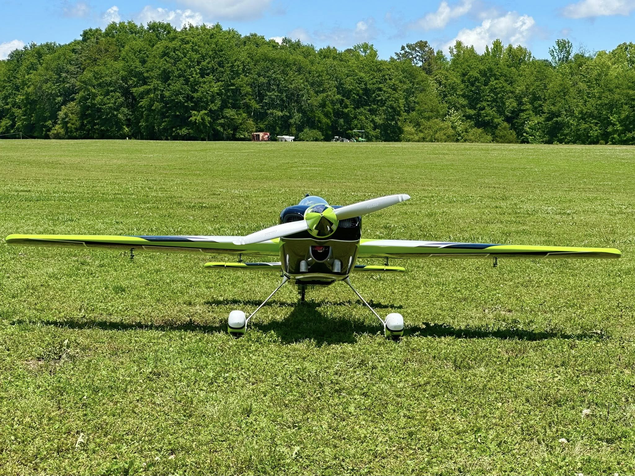 Pilot rc Sbach V2 90" 2.29m 10 green/black/white Ryu Scheme