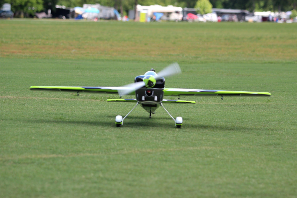 Pilot rc Sbach V2 90" 2.29m 10 green/black/white Ryu Scheme