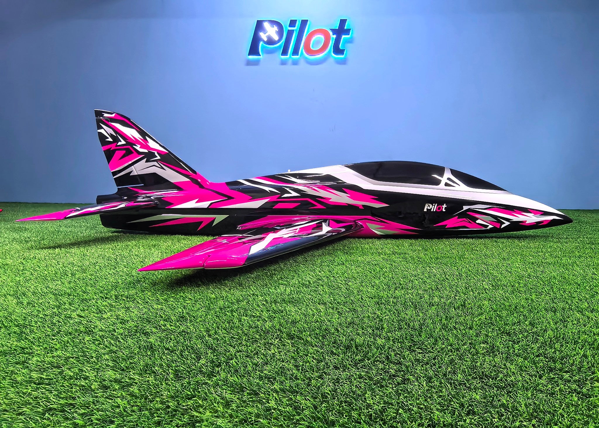 Pilot rc 2.4m Matrix incl retracts 07 pink