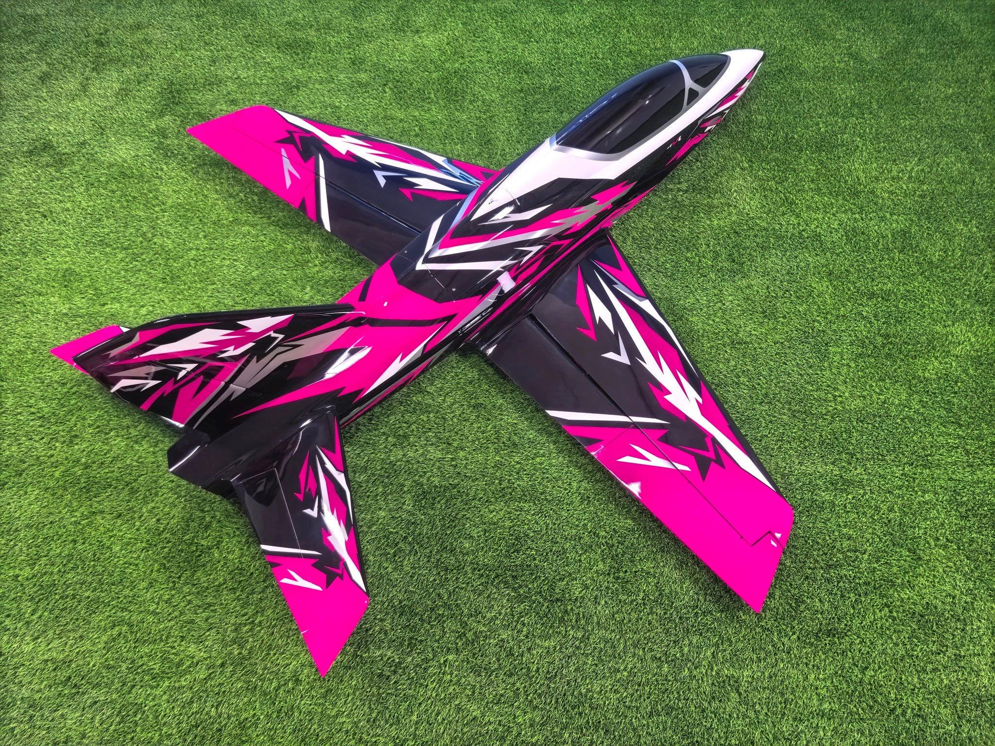 Pilot rc 2.4m Matrix incl retracts 07 pink