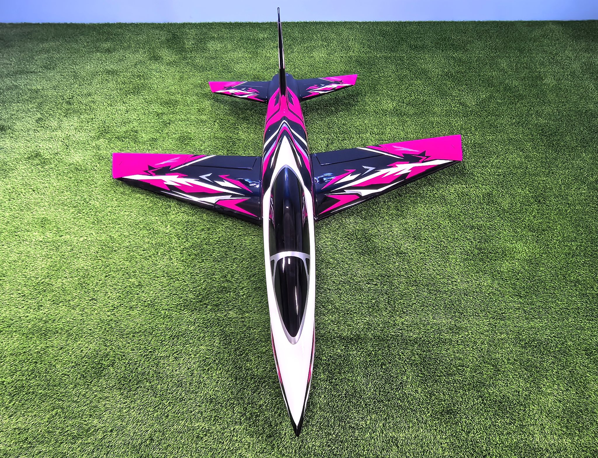 Pilot rc 2.4m Matrix incl retracts 07 pink