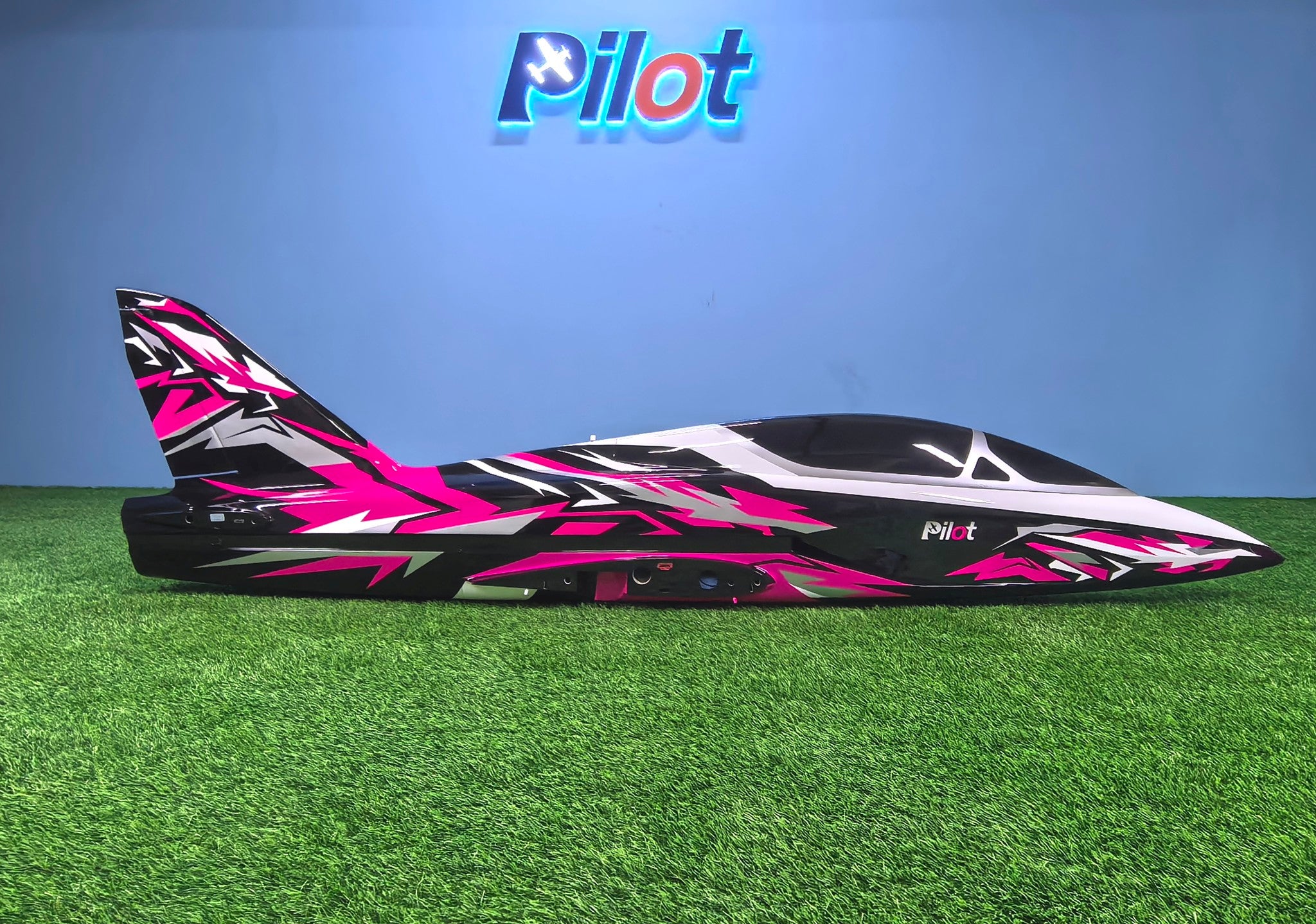Pilot rc 2.2m Matrix incl retracts 07 pink