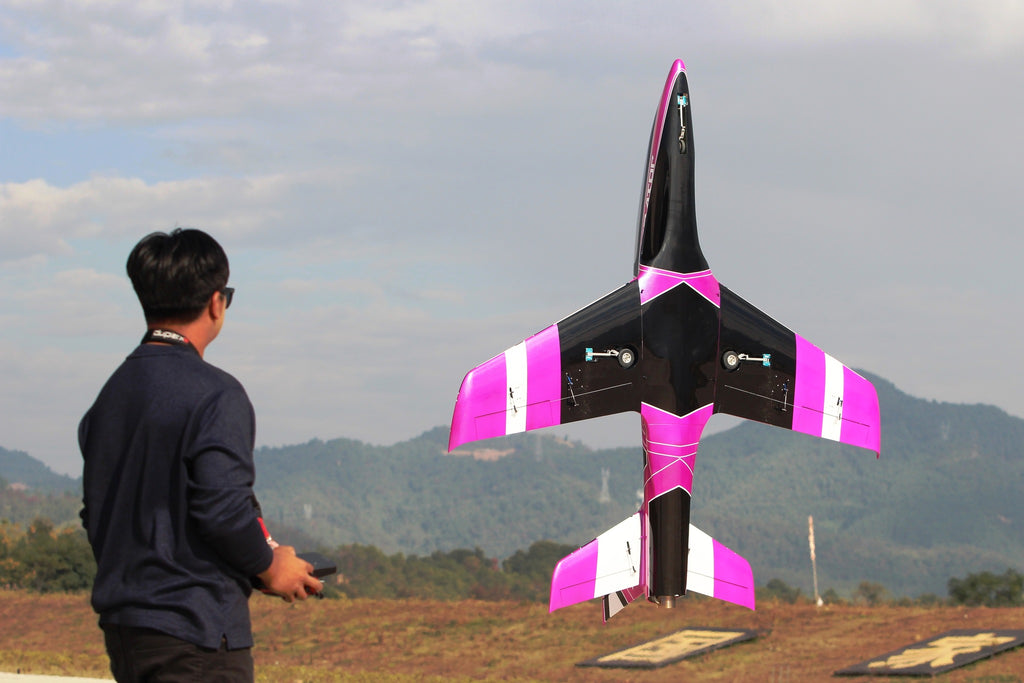 Pilot rc 2.2m Predator jet V2 pink, retracts,air trap,tail pipe.