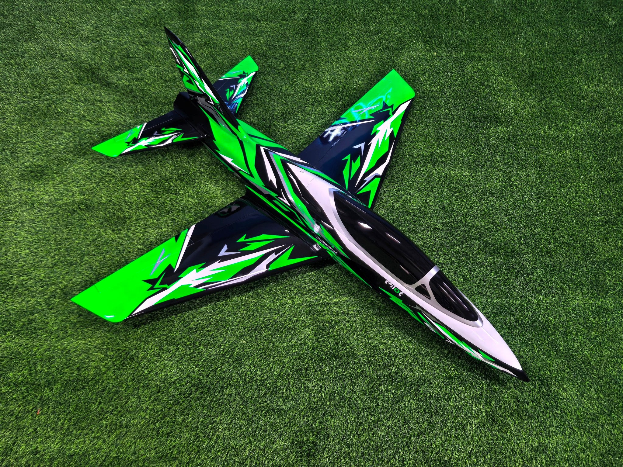 Pilot rc 2.2m Matrix incl retracts 09 green/black