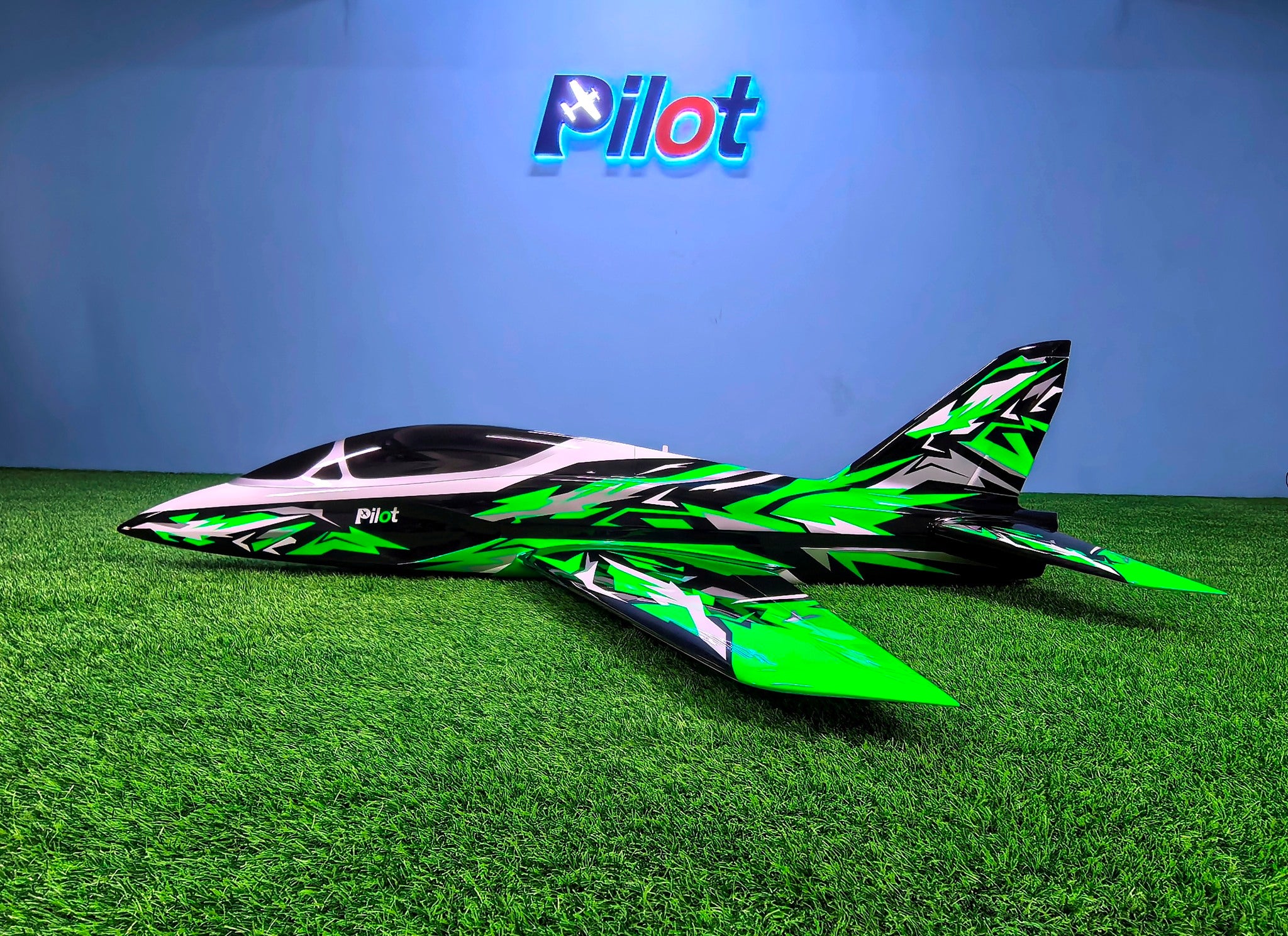 Pilot rc 2.2m Matrix incl retracts 09 green/black