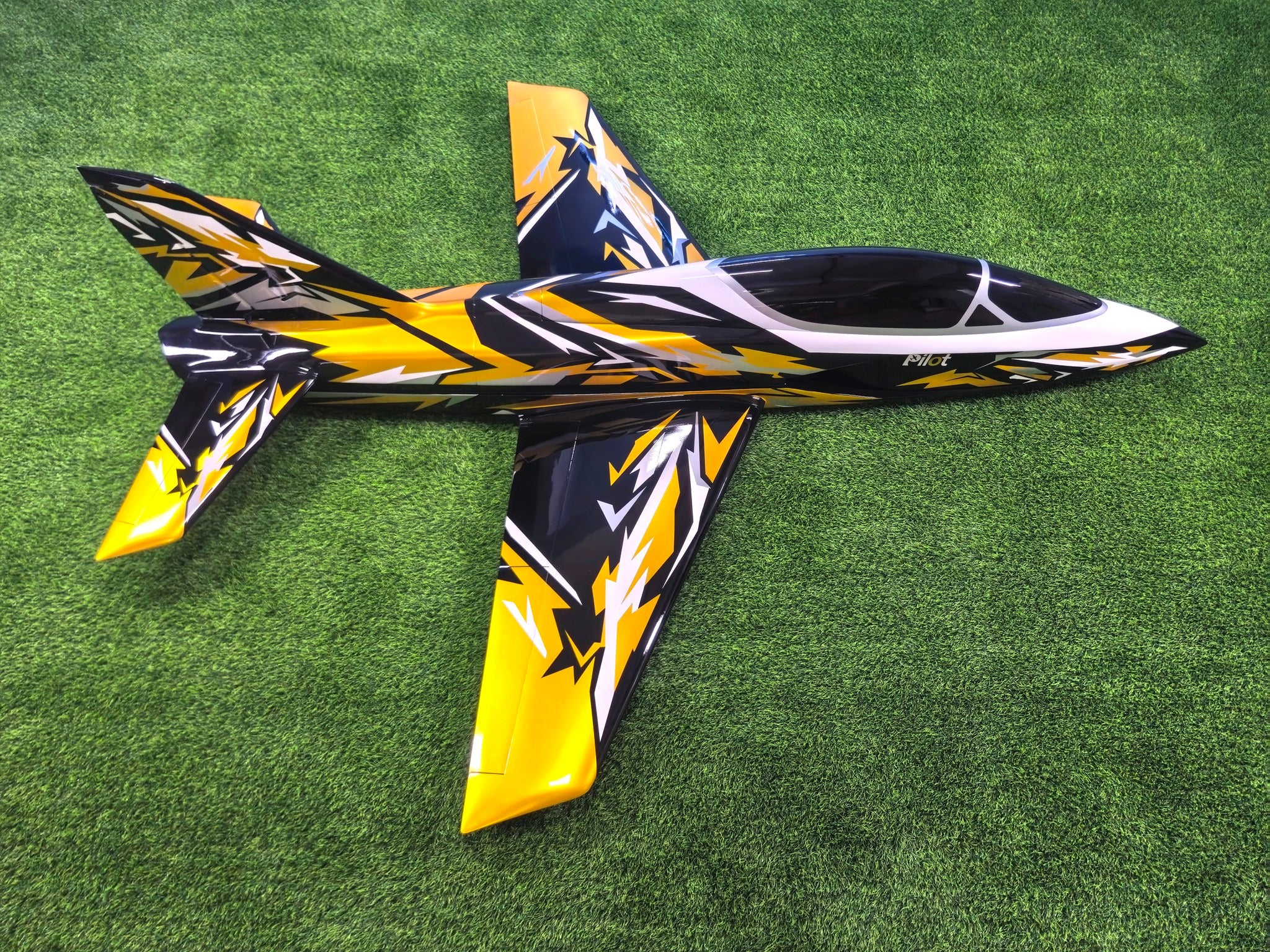 Pilot rc 2.2m Matrix incl retracts 11 yellow/black