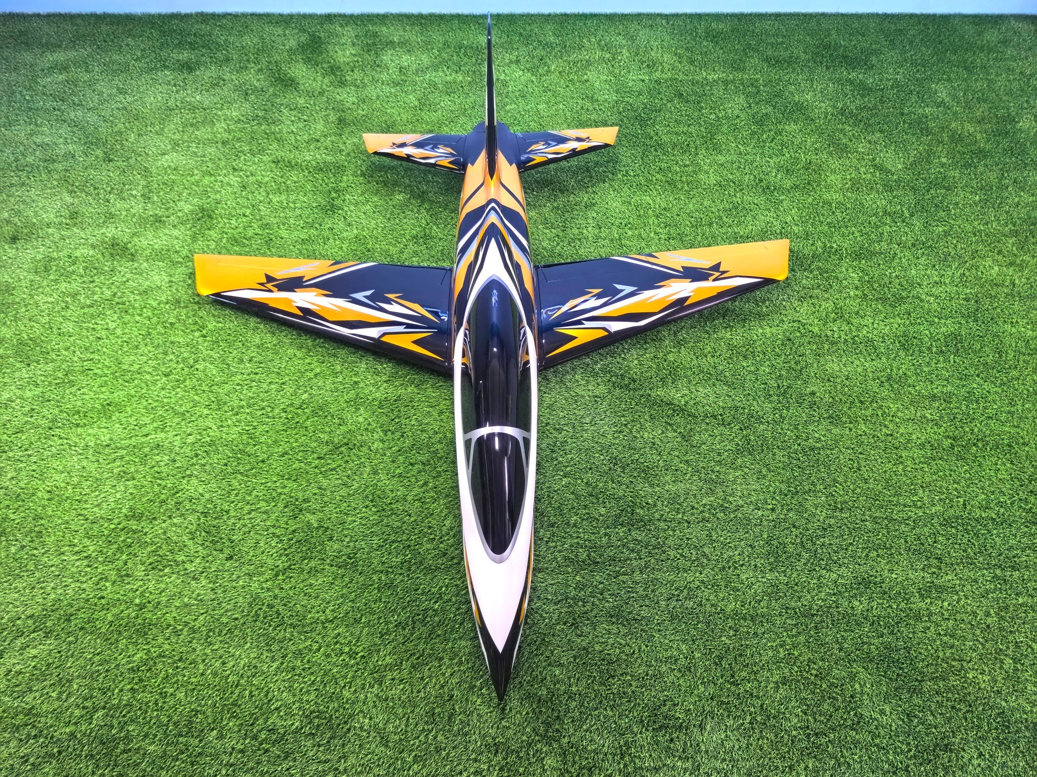 Pilot rc 2.2m Matrix incl retracts 11 yellow/black