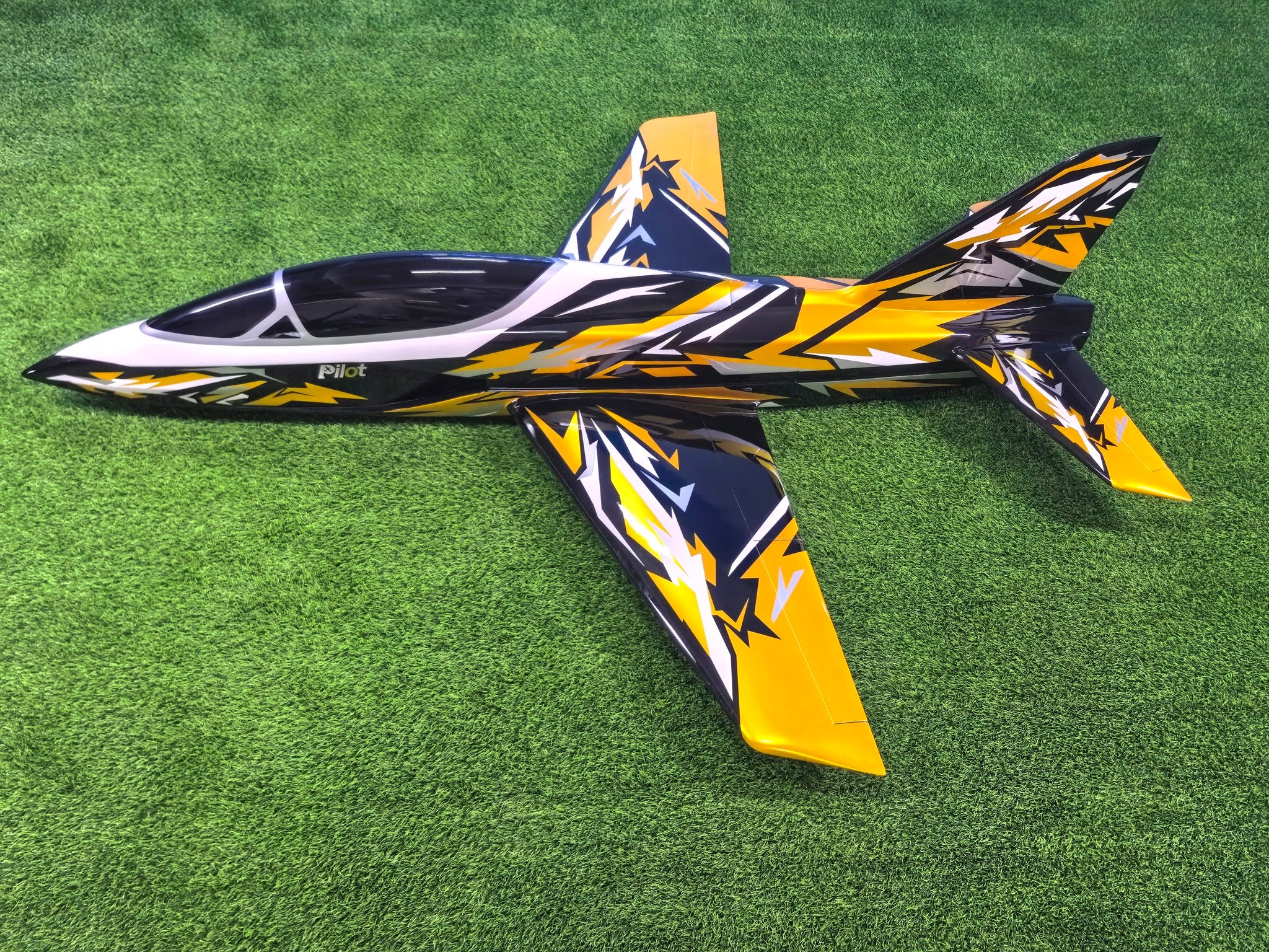 Pilot rc 2.2m Matrix incl retracts 11 yellow/black