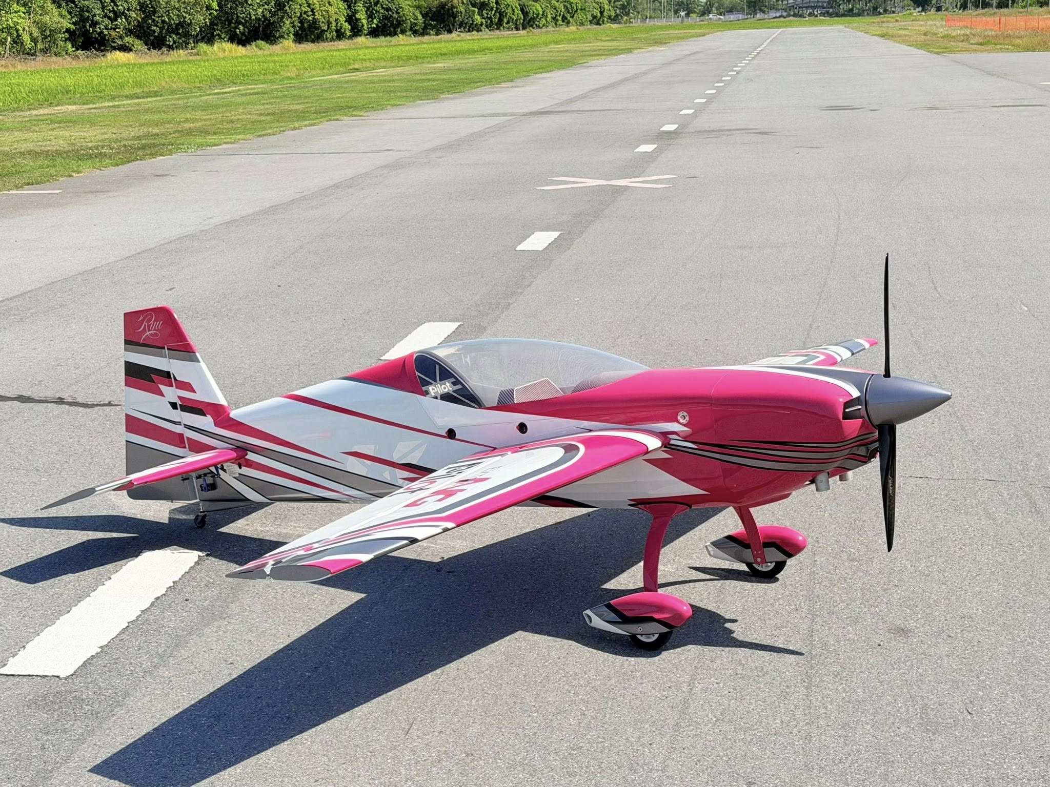 Pilot rc Extra NG 10 pink 67" 1.70m