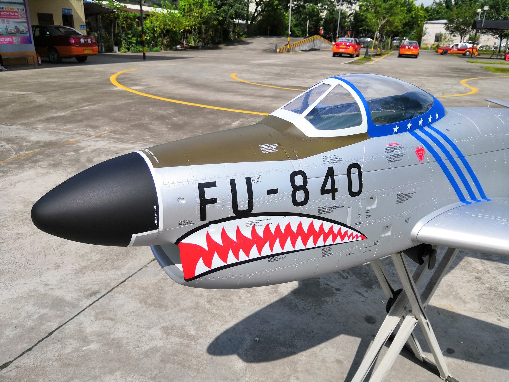 Pilot rc 2.2m F-86D Sabre with tail pipe, UAT, Kevlar fuel tank