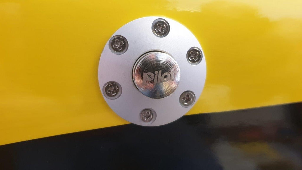 Pilot rc fuel dot magnetic lock