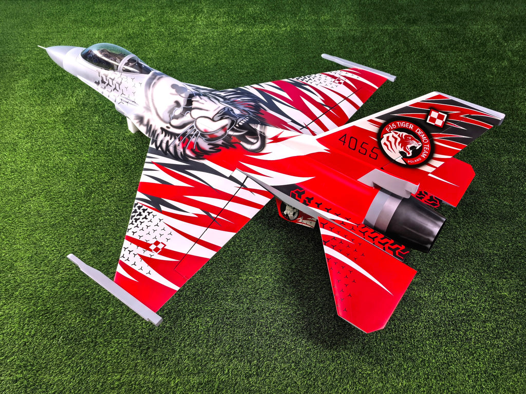 Pilot rc 1/5 F16 3.06m incl retracts 09 Poland demo
