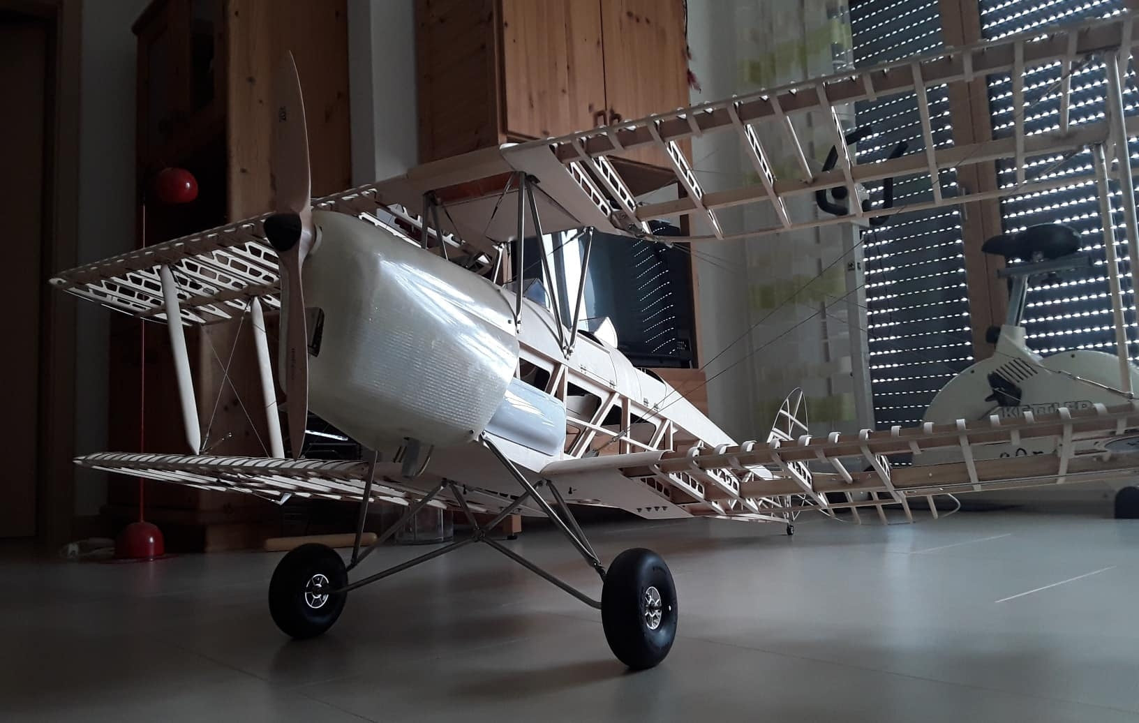 Value planes 1:3.8 De Haviland DH82a Tiger Moth