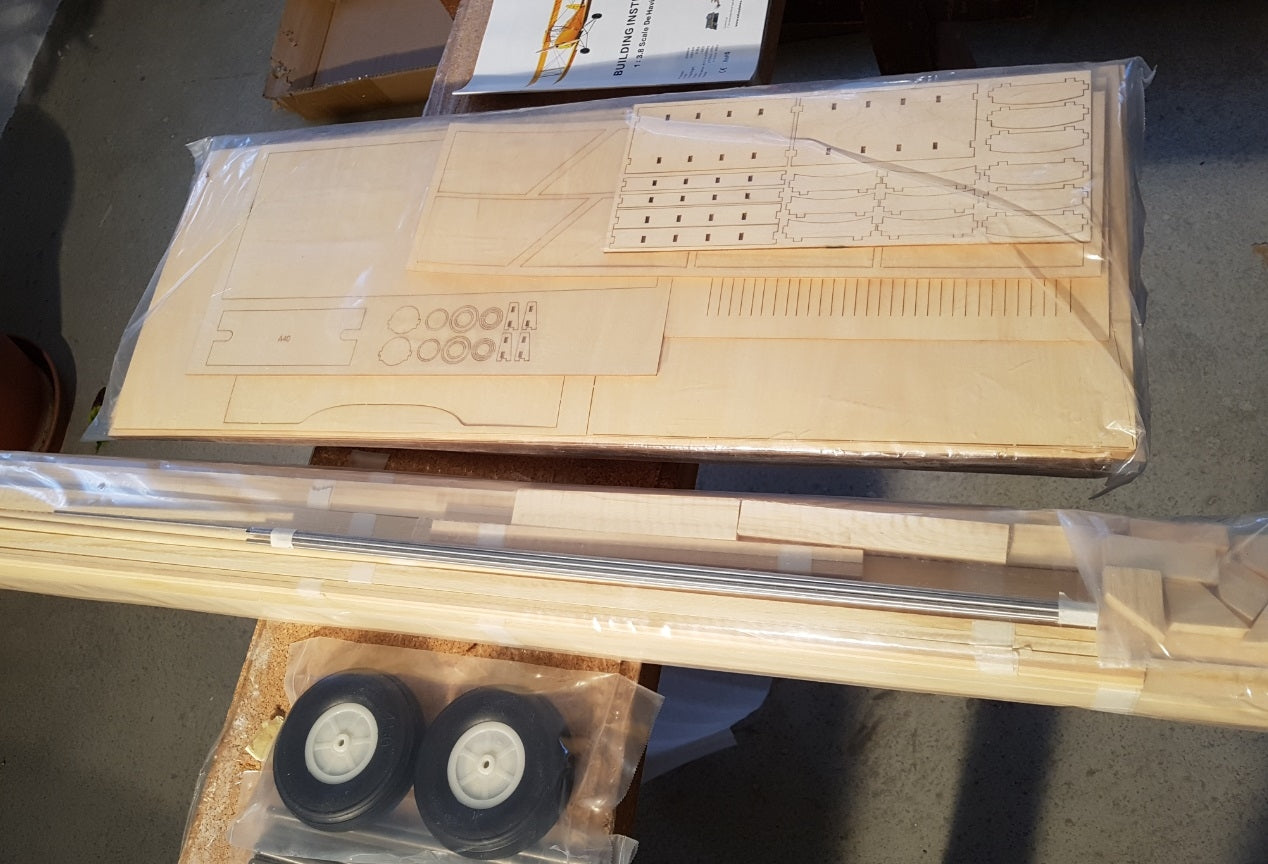 Value planes 1:3.8 De Haviland DH82a Tiger Moth