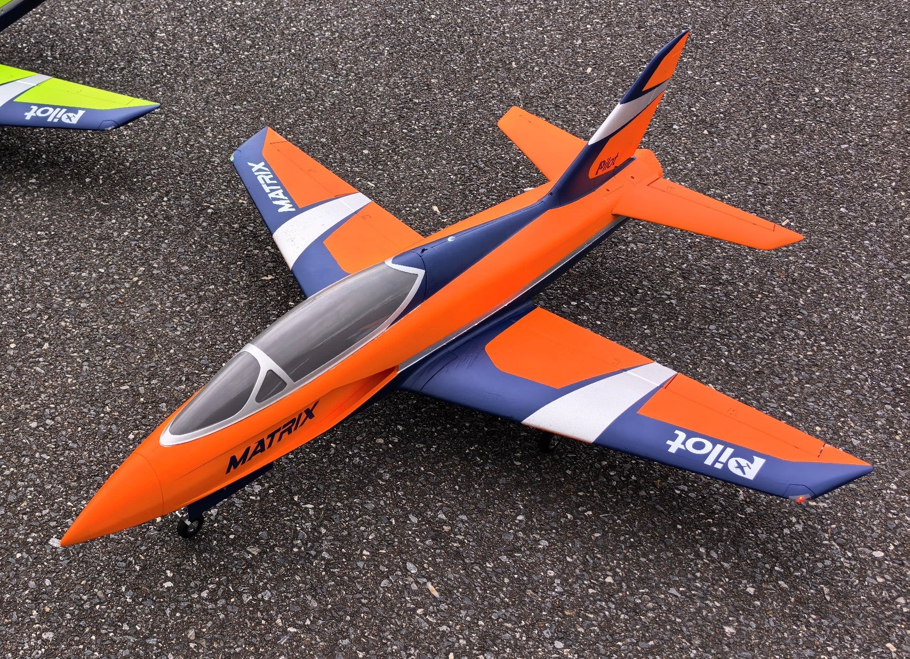 Pilot-RC Foam Matrix EDF 90mm orange/blue