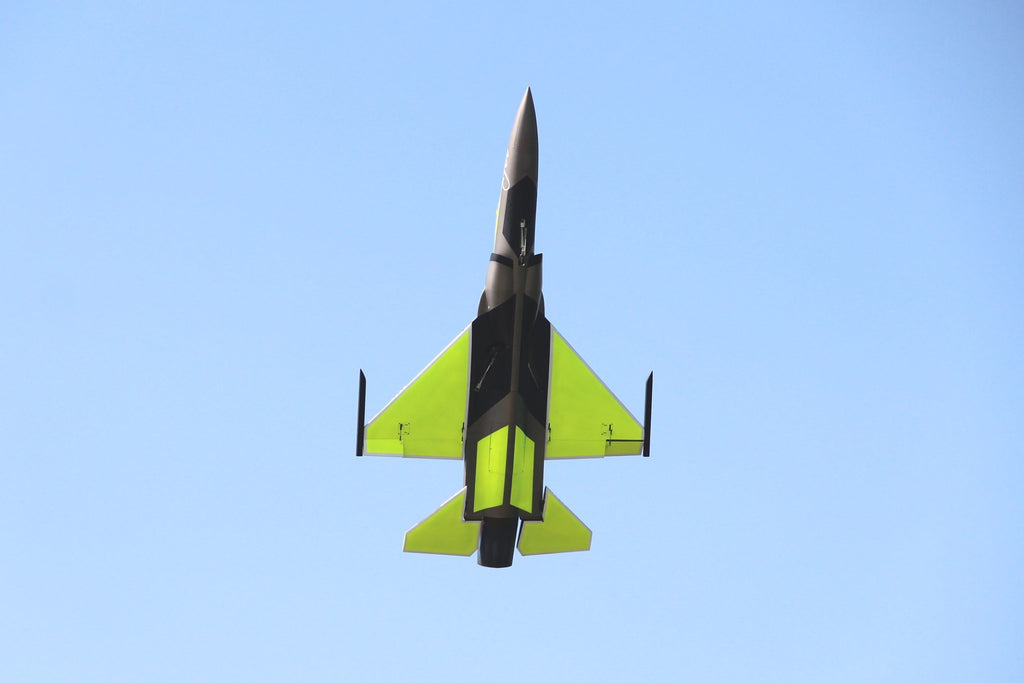 Pilot rc 2.2m FC1 3D 04 Fluorescent Yellow retract version