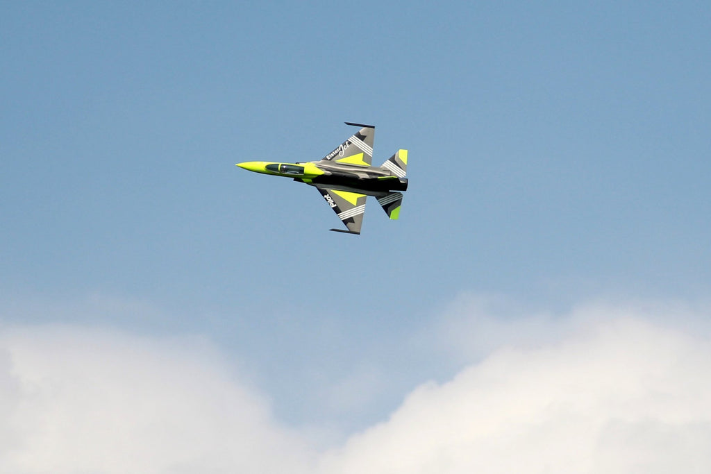 Pilot rc 2.2m FC1 3D 04 Fluorescent Yellow retract version