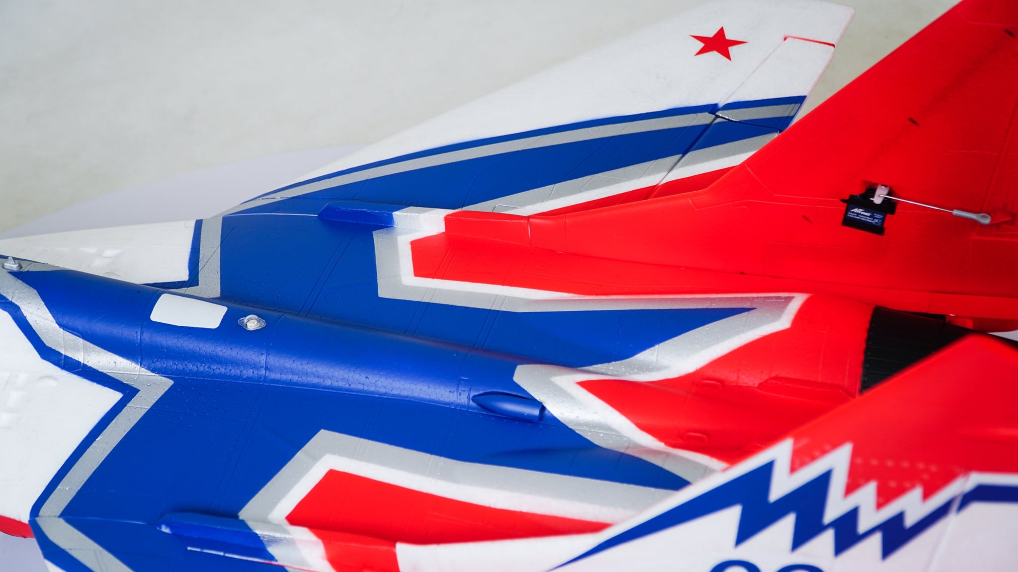 Arrows MiG-29 twin 64mm EDF jet PNP