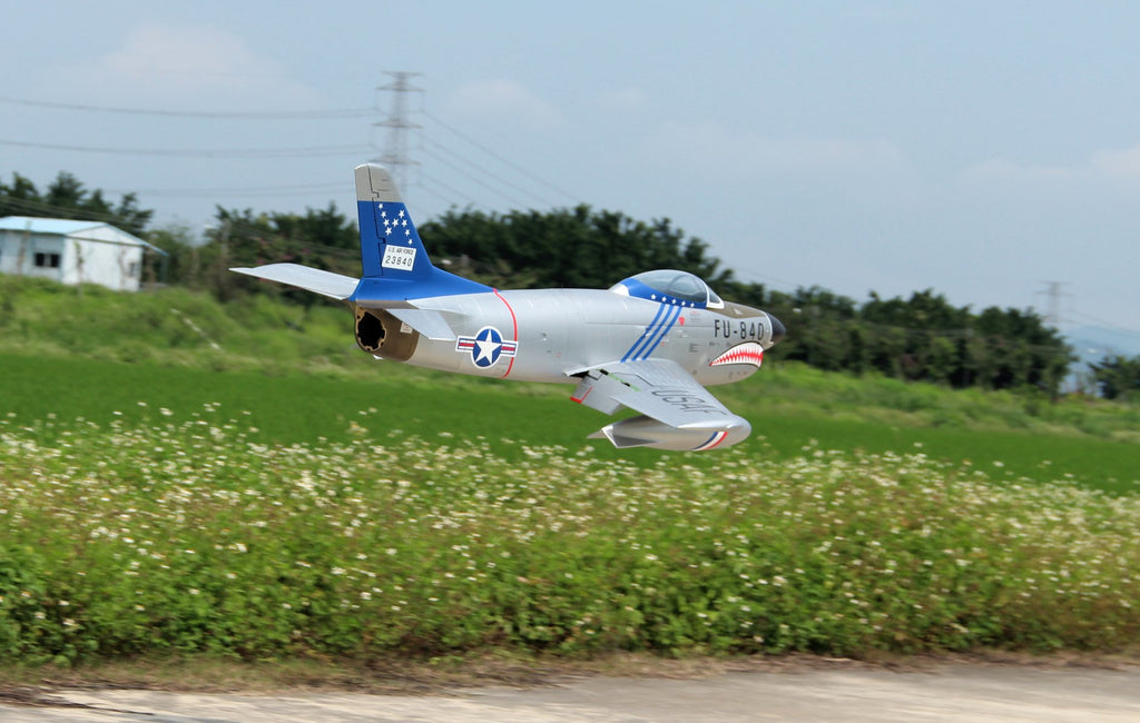 Pilot rc 2.2m F-86D Sabre with tail pipe, UAT, Kevlar fuel tank