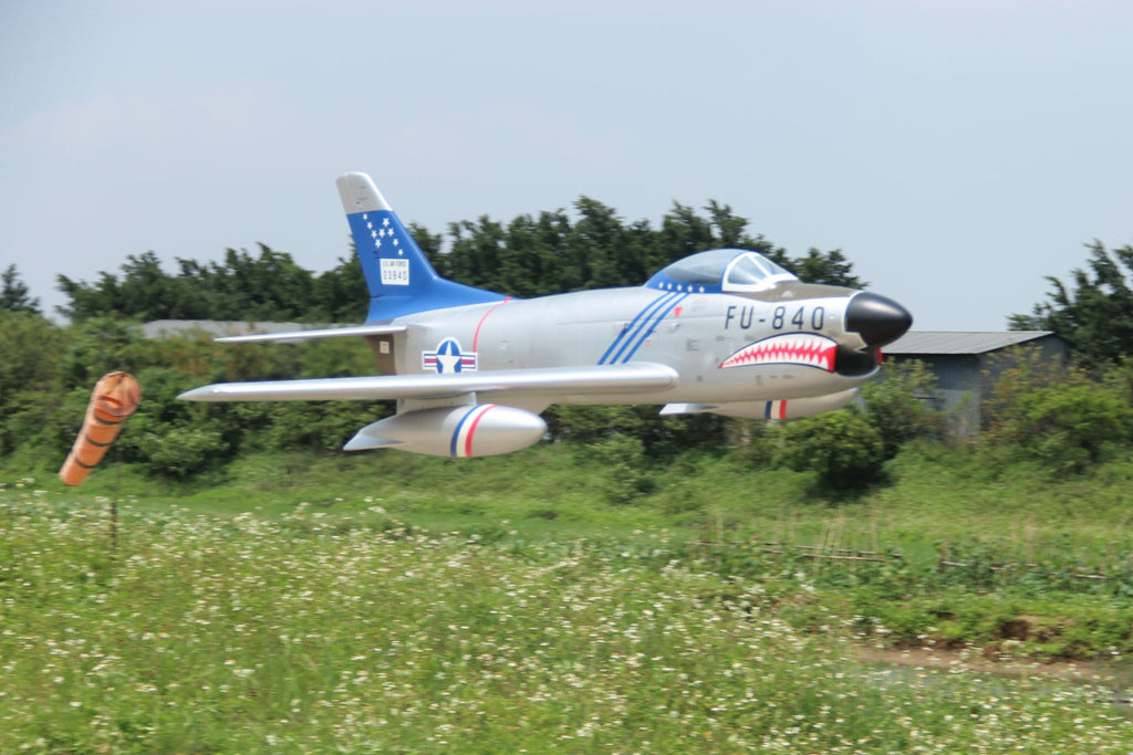 Pilot rc 2.2m F-86D Sabre with tail pipe, UAT, Kevlar fuel tank
