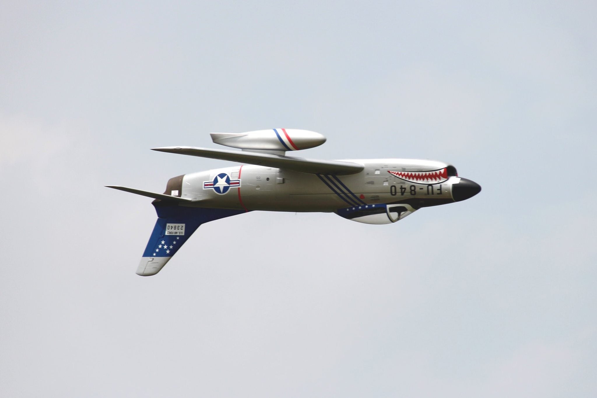 Pilot rc 2.2m F-86D Sabre with tail pipe, UAT, Kevlar fuel tank
