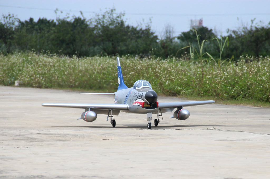 Pilot rc 2.2m F-86D Sabre with tail pipe, UAT, Kevlar fuel tank