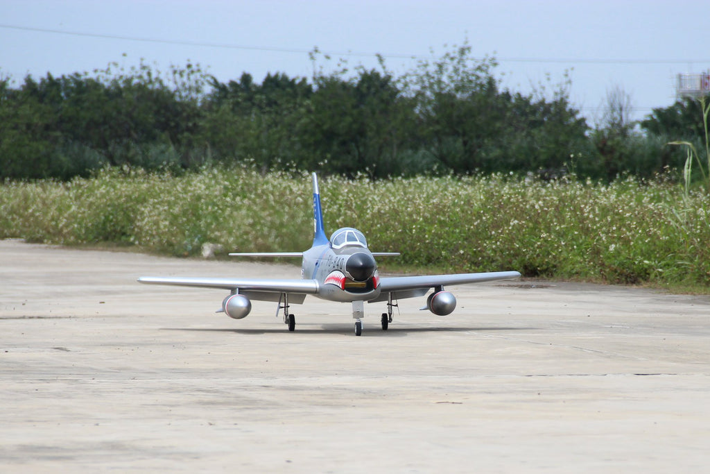 Pilot rc 2.2m F-86D Sabre with tail pipe, UAT, Kevlar fuel tank