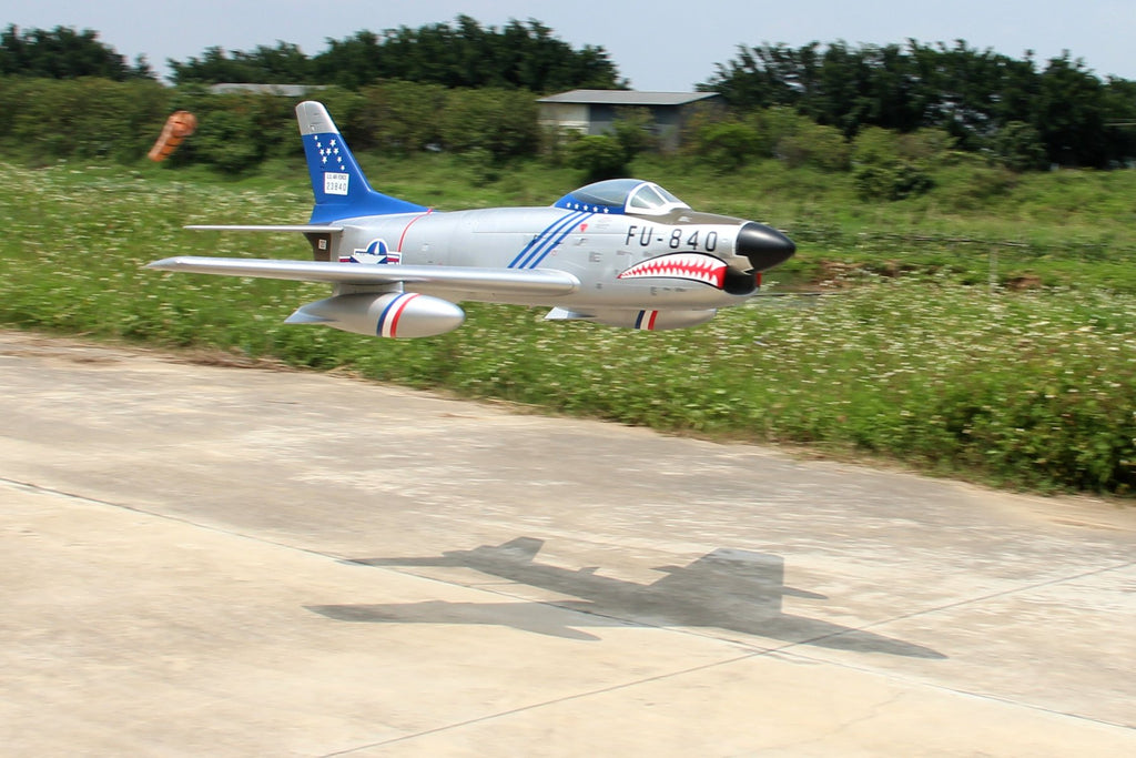 Pilot rc 2.2m F-86D Sabre with tail pipe, UAT, Kevlar fuel tank