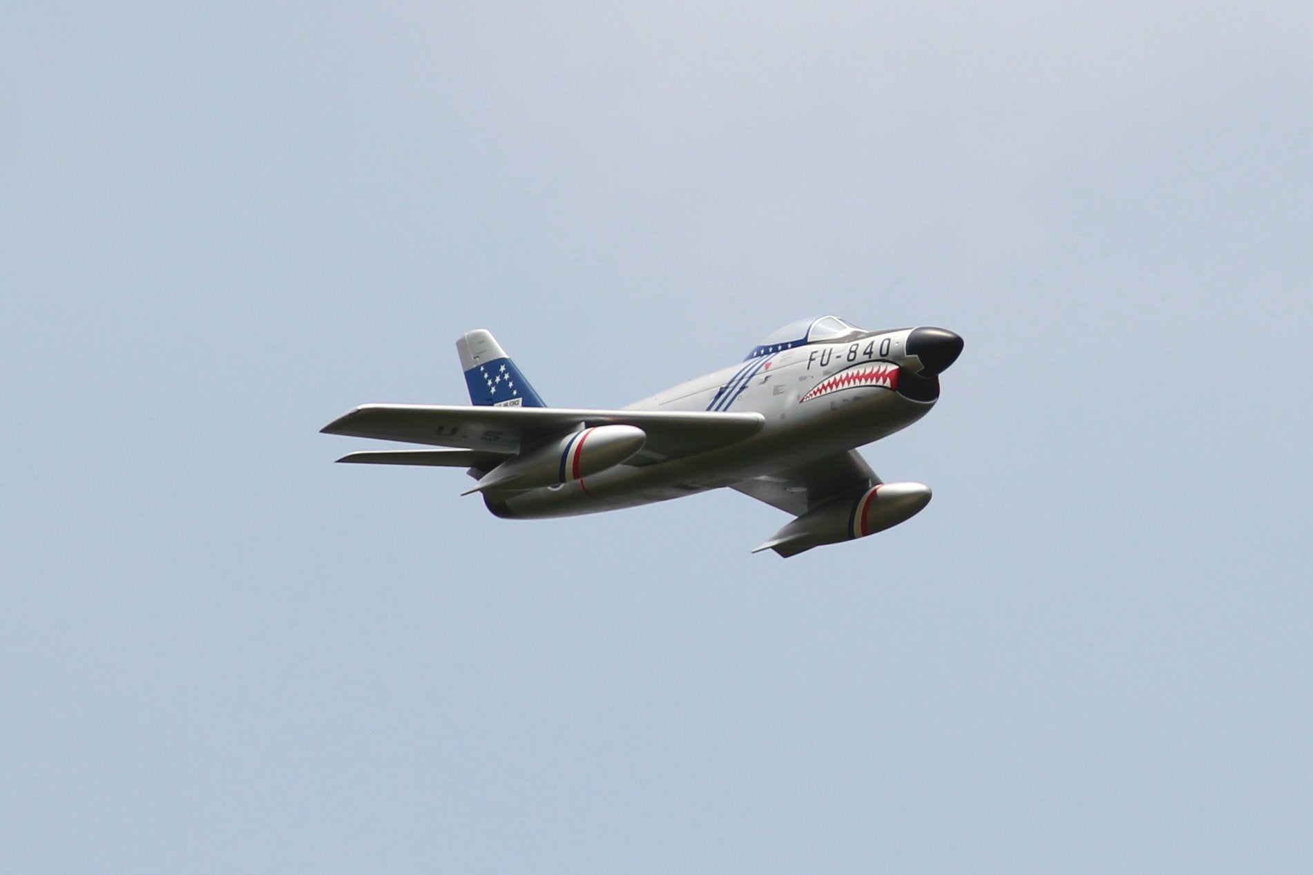 Pilot rc 2.2m F-86D Sabre with tail pipe, UAT, Kevlar fuel tank