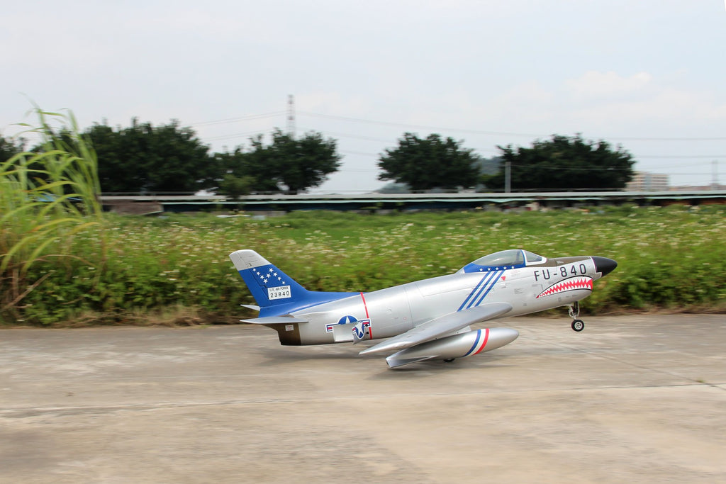 Pilot rc 2.2m F-86D Sabre with tail pipe, UAT, Kevlar fuel tank