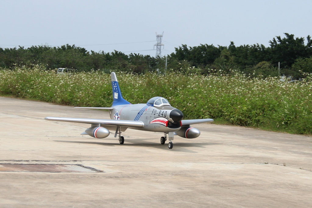 Pilot rc 2.2m F-86D Sabre with tail pipe, UAT, Kevlar fuel tank