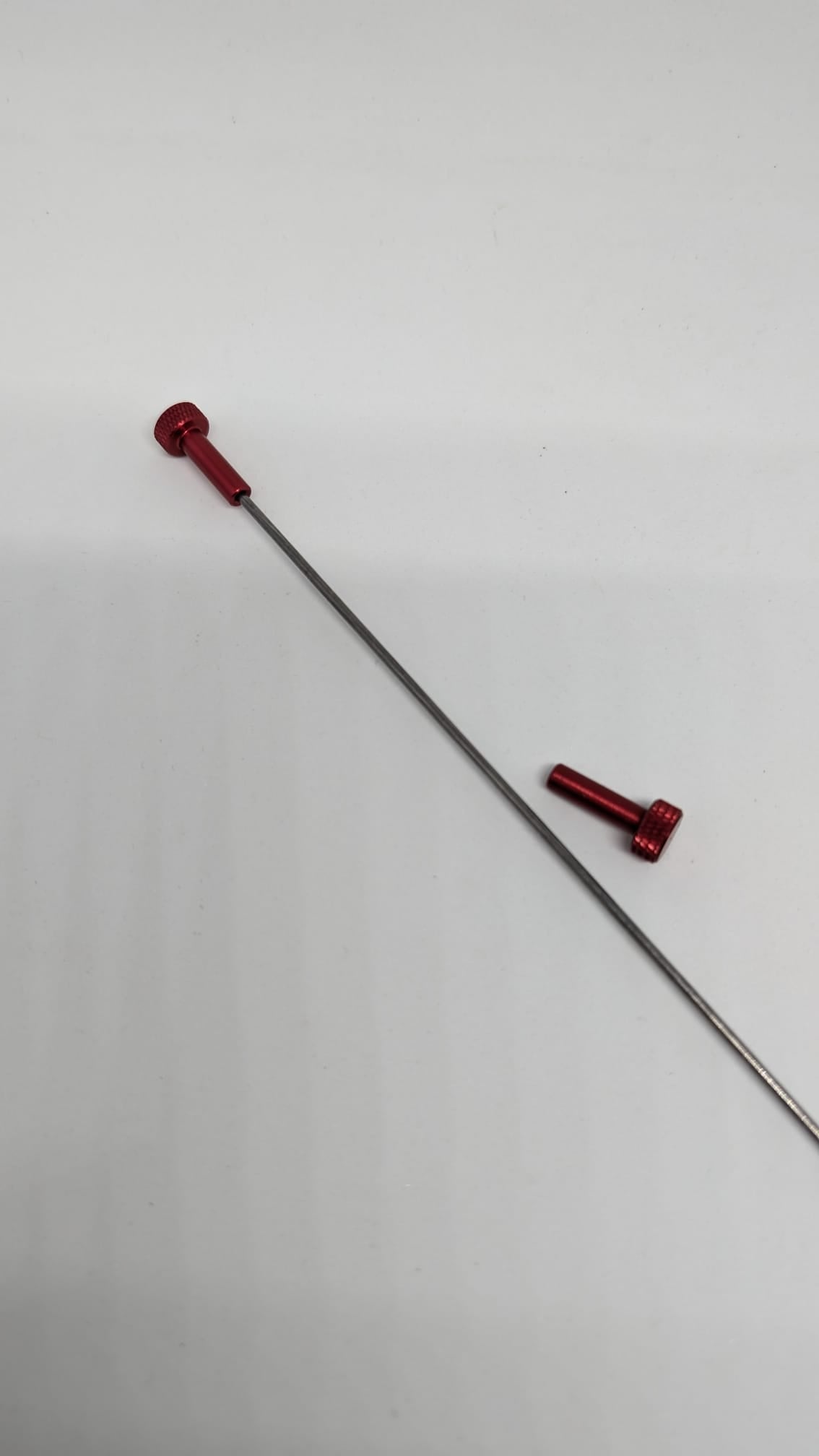 Pilot RC canopy lock system