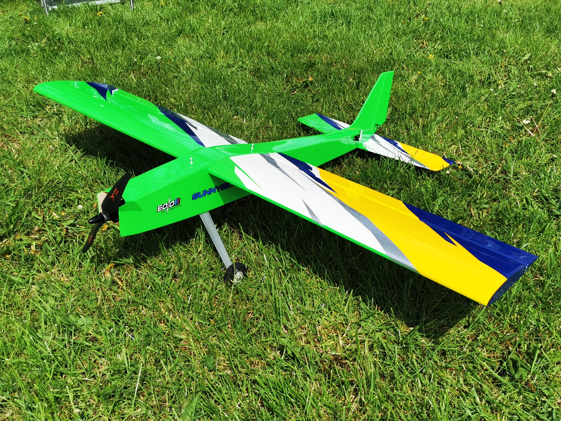 OMP HOBBY Challenger green 49” Balsa Airplane PNP